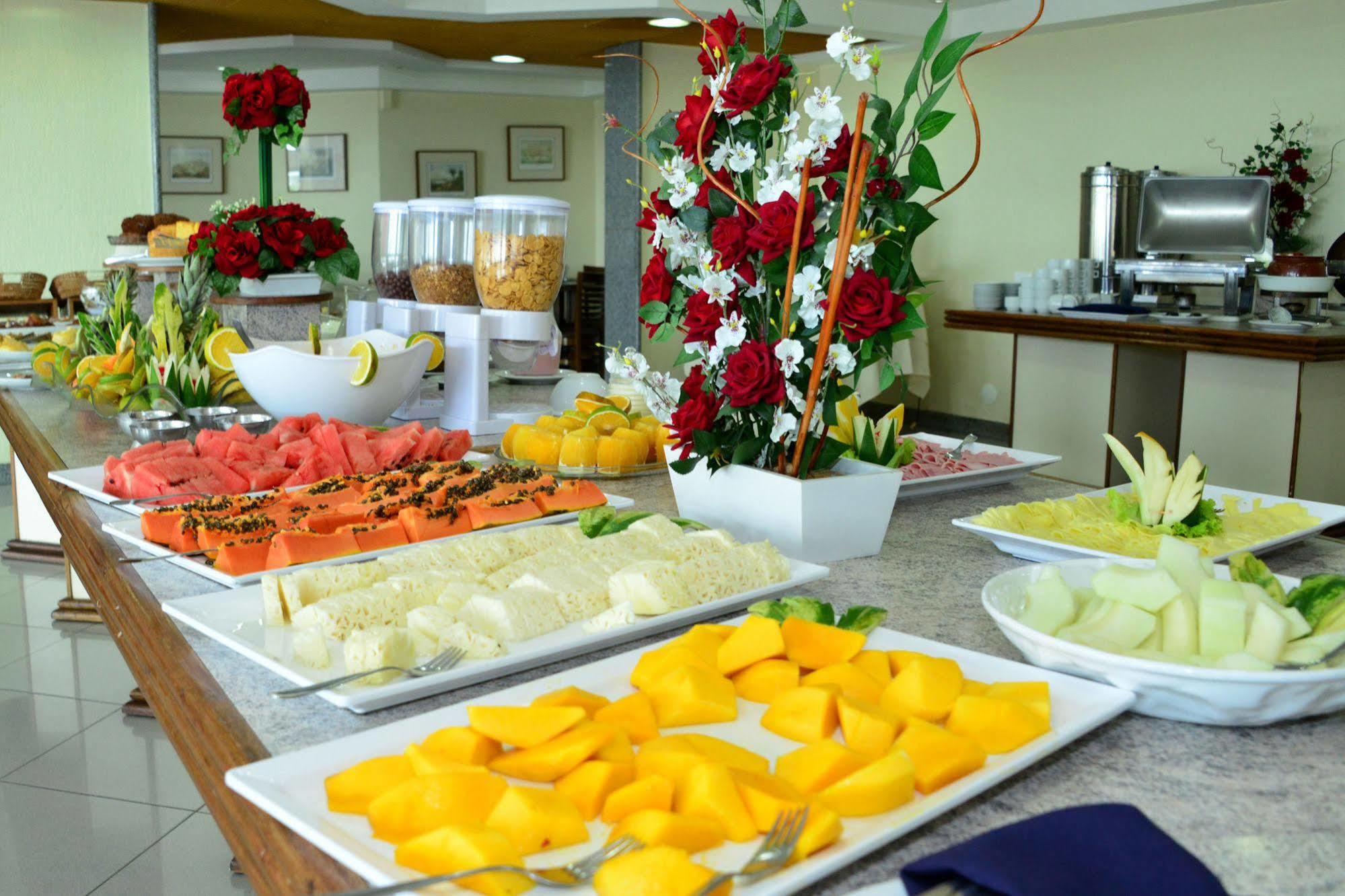 Bahiamar Hotel 4*